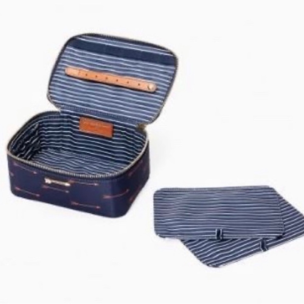 Stella & Dot Travel Jewellery Box - Arrow Print